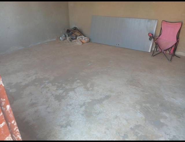 5 BEDROOM HOUSE FOR SALE IN LEHAE